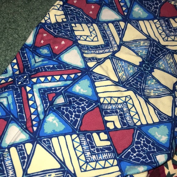 Bundle of LulaRoe Leggings! - Picture 2 of 4